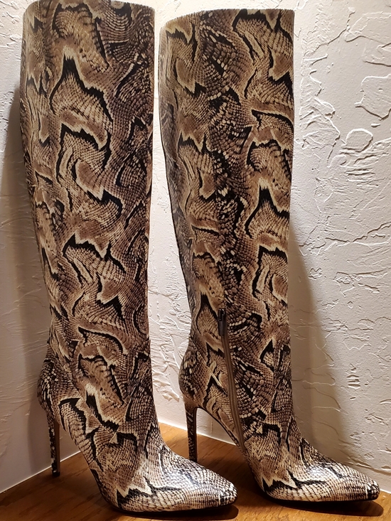 Vince Camuto Shoes - Vince Camuto Fendels Snakeskin Leather Over The Knee 4.25" High Heel Boots Sz 10